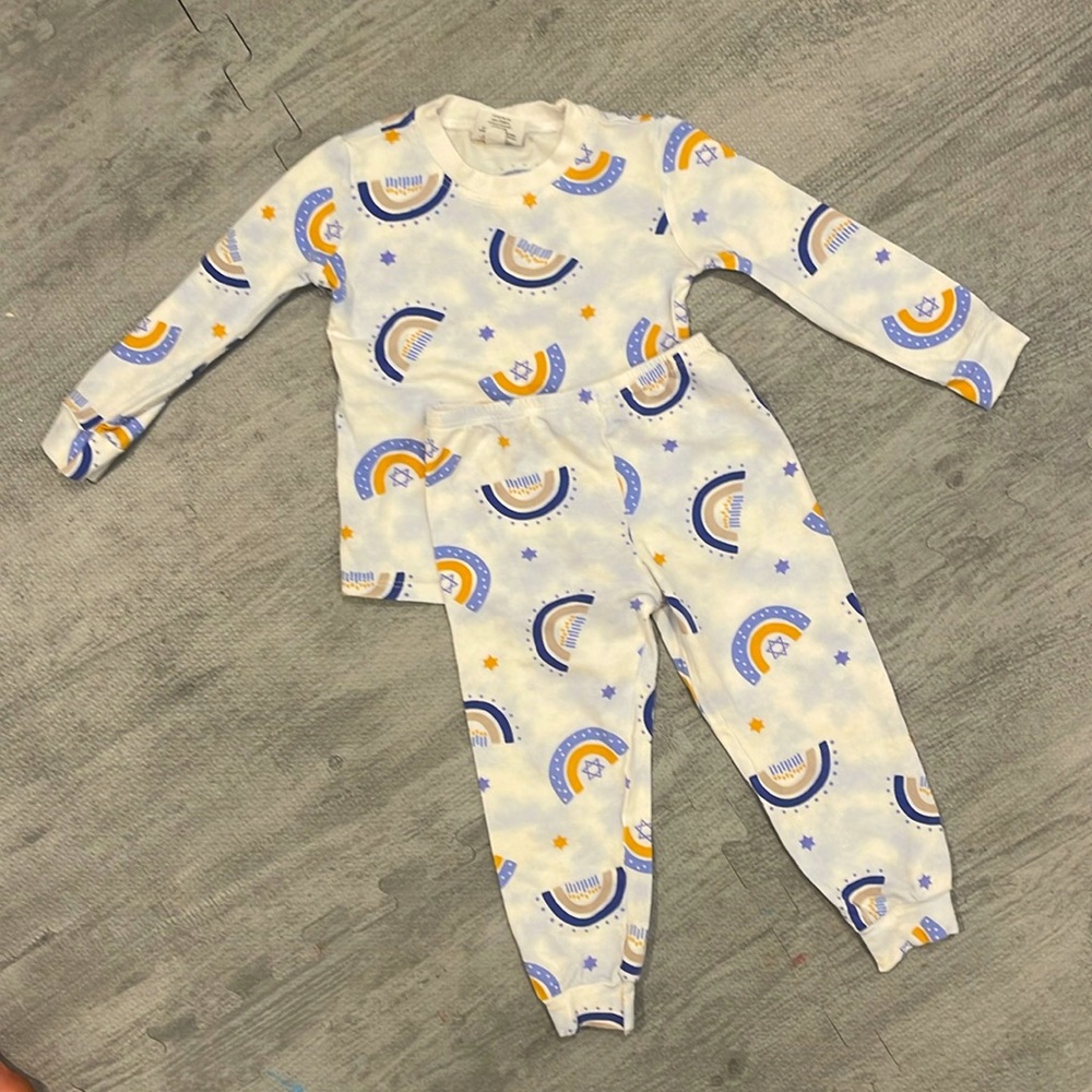 Esme Hanukkah Pajama Set